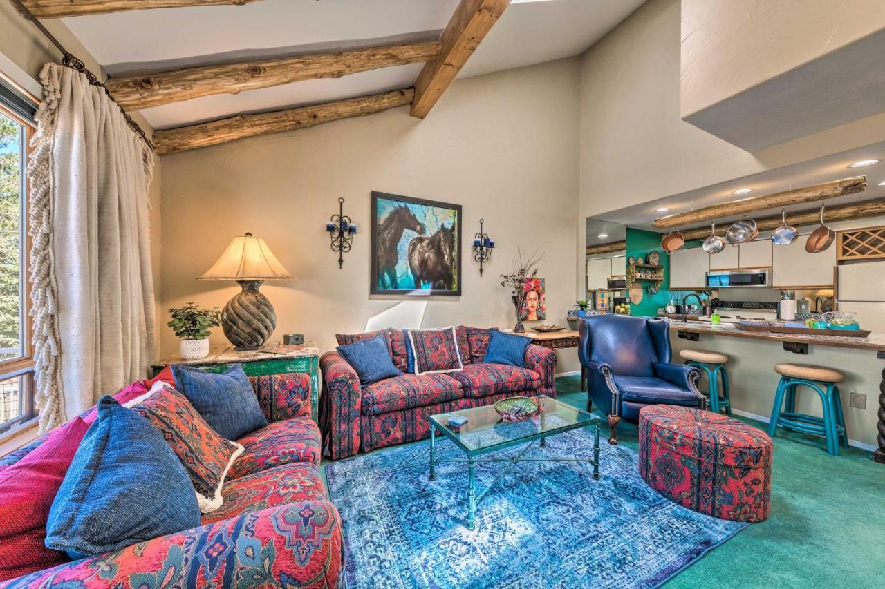 Eclectic Home With Deck 4 Miles To Ski Cloudcroft! Exterior photo